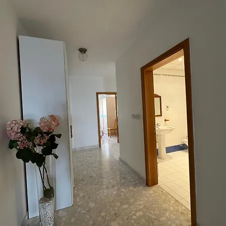 Sea View 2 Bedroom Апартаменты Слима